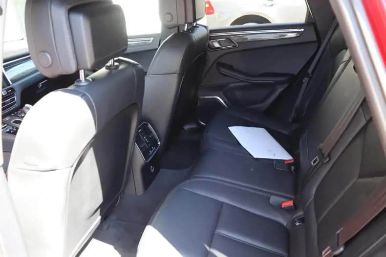 Porsche Macan din 2023 cu 54.173 km - oferta POR107230 - foto 12