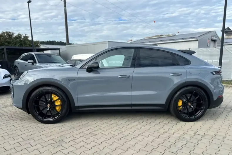 Porsche Cayenne din 2025 cu 6.900 km - oferta POR107232 - foto 2