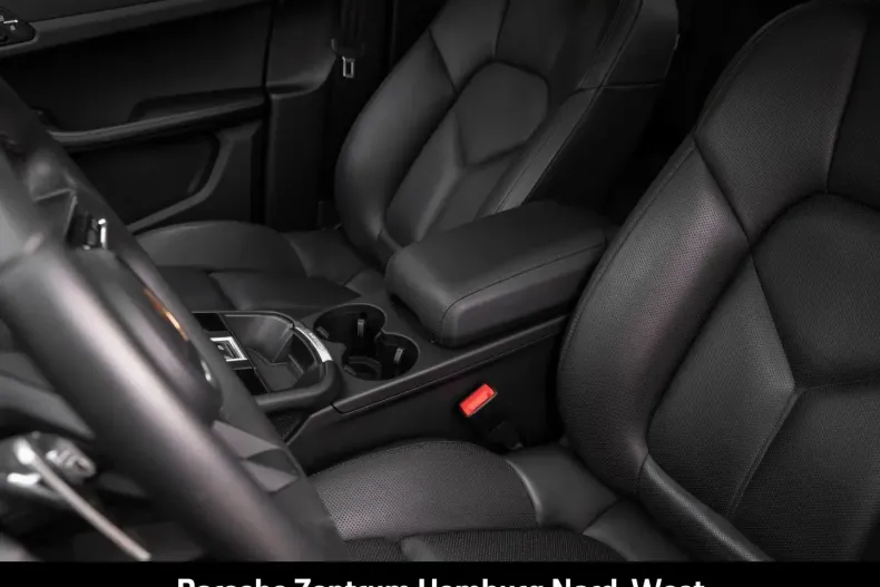 Porsche Macan din 2024 cu 14.315 km - oferta POR107237 - foto 24