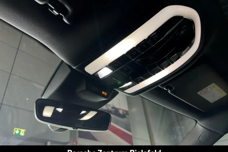 Porsche Macan din 2024 cu 28.653 km - oferta POR107238 - foto 21