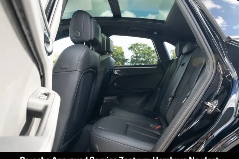 Porsche Macan din 2024 cu 8.192 km - oferta POR107239 - foto 6