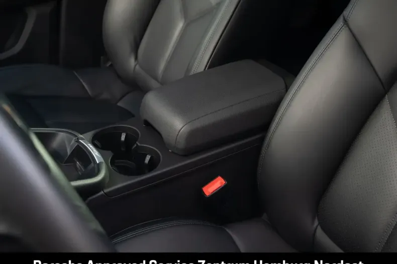 Porsche Macan din 2024 cu 8.192 km - oferta POR107239 - foto 31