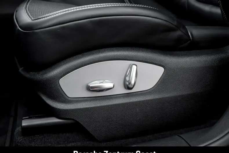 Porsche Macan din 2024 cu 18.200 km - oferta POR107243 - foto 12