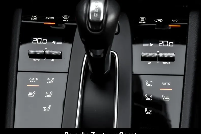 Porsche Macan din 2024 cu 18.200 km - oferta POR107243 - foto 18