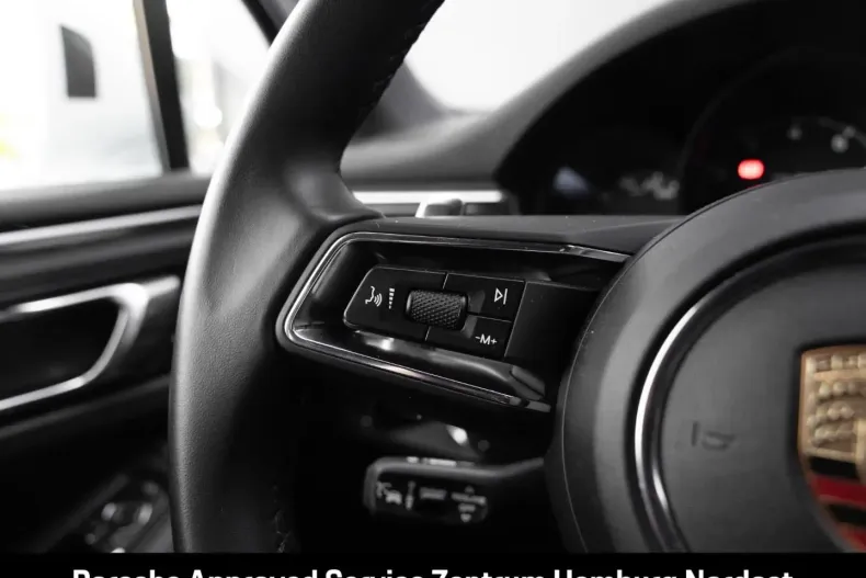 Porsche Macan din 2024 cu 20.281 km - oferta POR107244 - foto 26