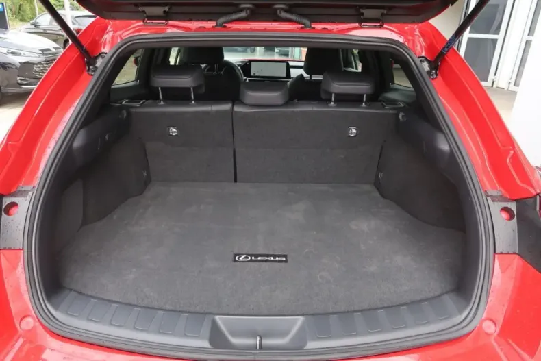 Lexus UX din 2024 cu 8.000 km - oferta LEX107248 - foto 9