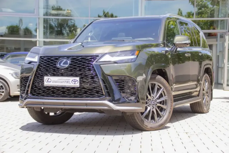 Lexus LX 600 din 2024 cu 14.800 km - oferta LEX107249 - foto 7