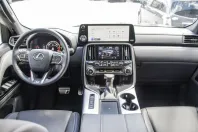 Lexus LX 600 din 2024 cu 14.800 km - oferta LEX107249 - foto 28