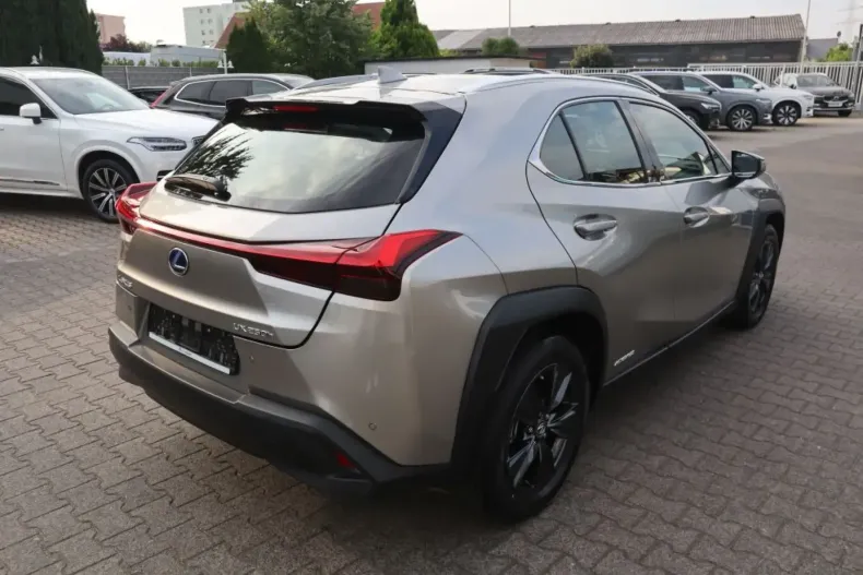 Lexus UX din 2022 cu 15.481 km - oferta LEX107251 - foto 7