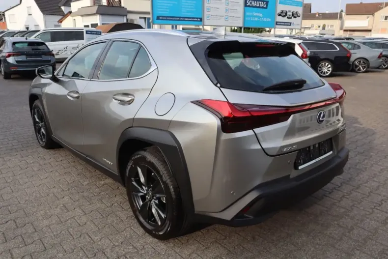 Lexus UX din 2022 cu 15.481 km - oferta LEX107251 - foto 9