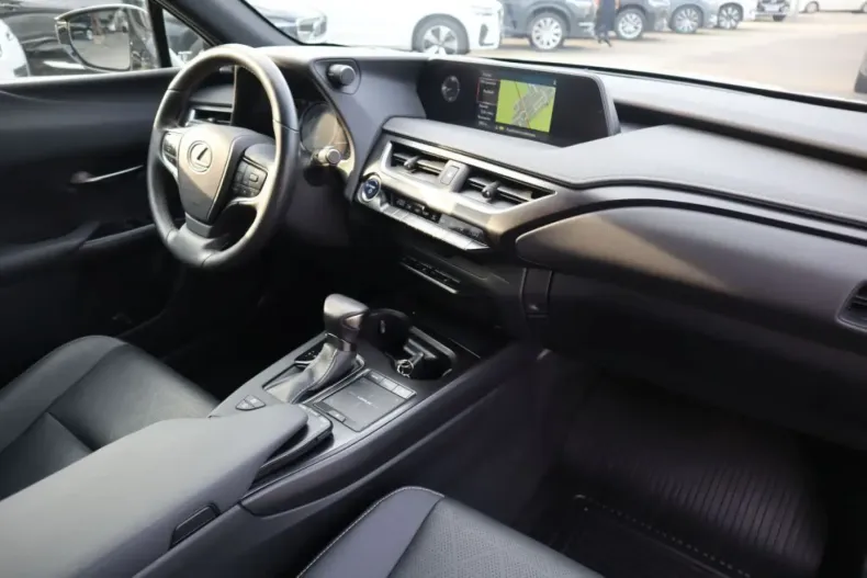 Lexus UX din 2022 cu 15.481 km - oferta LEX107251 - foto 13