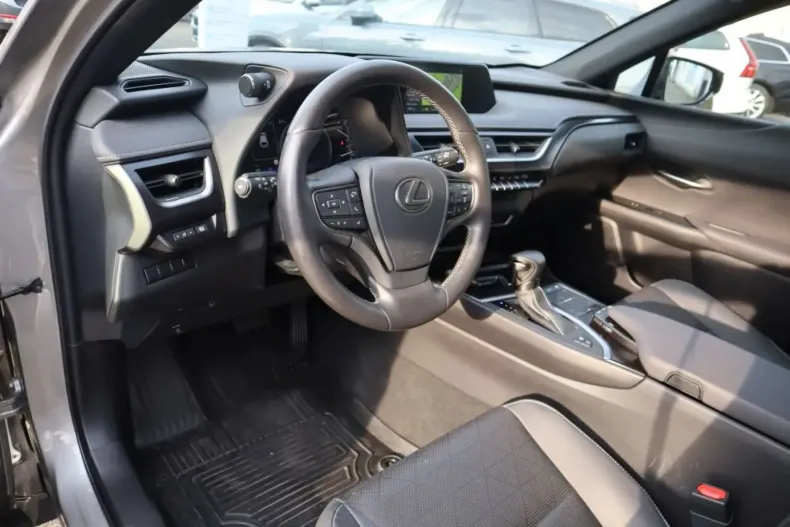 Lexus UX din 2022 cu 15.481 km - oferta LEX107251 - foto 18