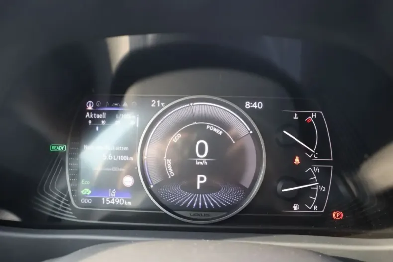 Lexus UX din 2022 cu 15.481 km - oferta LEX107251 - foto 19