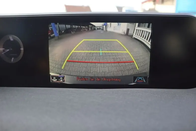 Lexus UX din 2022 cu 15.481 km - oferta LEX107251 - foto 21