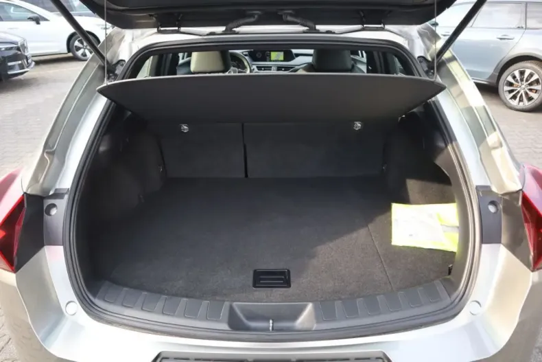 Lexus UX din 2022 cu 15.481 km - oferta LEX107251 - foto 24