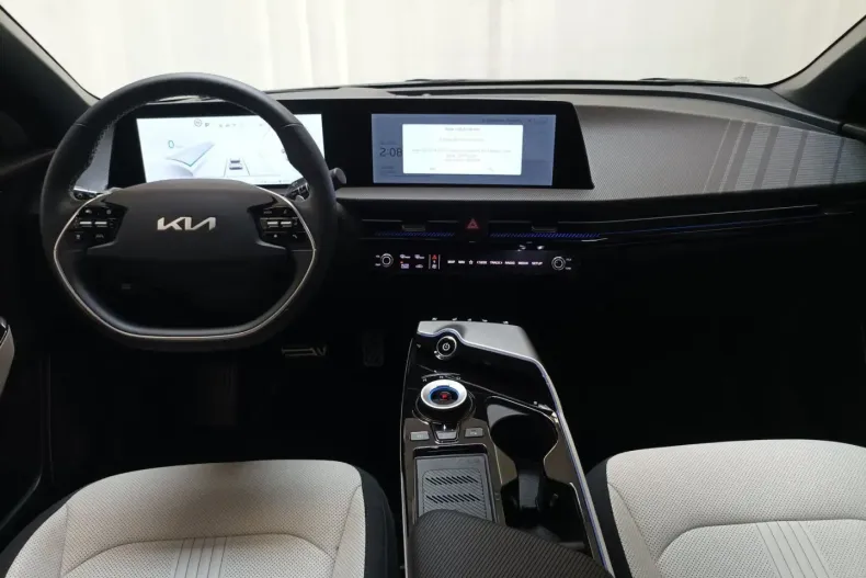 Kia EV6 din 2024 cu 15.001 km - oferta KIA107255 - foto 9