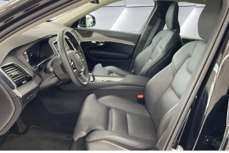 Volvo XC90 din 2024 cu 16.395 km - oferta VOL107256 - foto 6