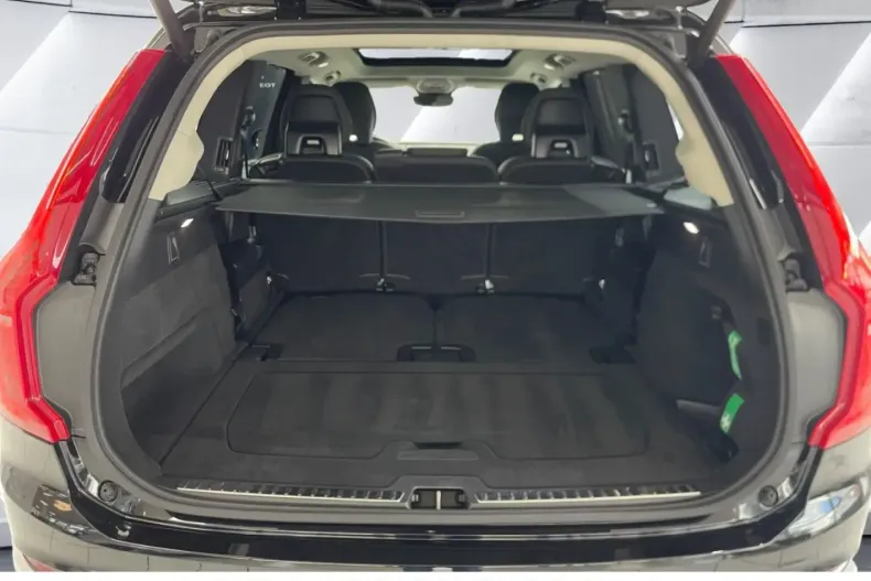 Volvo XC90 din 2024 cu 16.395 km - oferta VOL107256 - foto 14