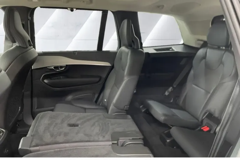 Volvo XC90 din 2024 cu 16.395 km - oferta VOL107256 - foto 17