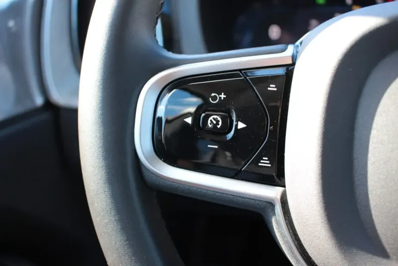 Volvo XC60 din 2024 cu 26.200 km - oferta VOL107259 - foto 19