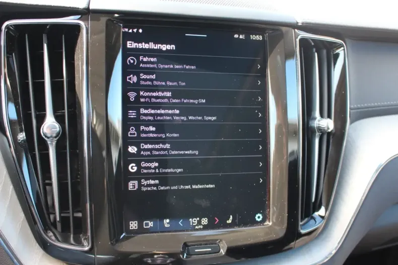 Volvo XC60 din 2024 cu 26.200 km - oferta VOL107259 - foto 25