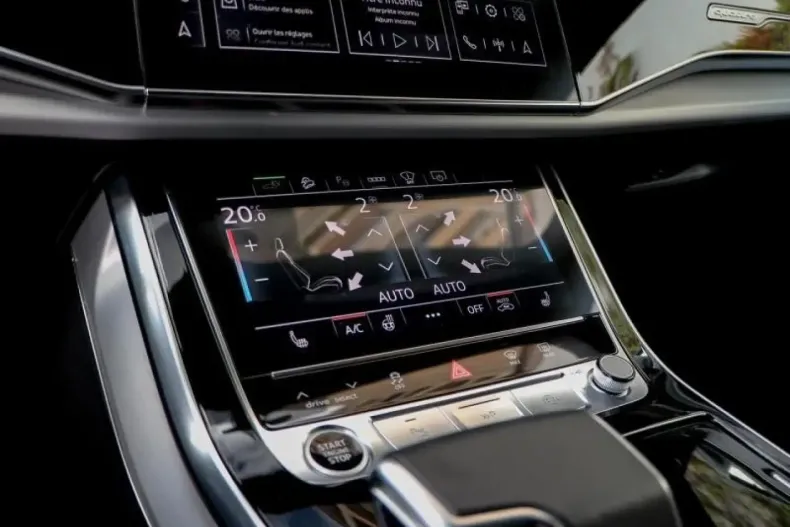 Audi Q8 din 2024 cu 22.747 km - oferta AUD107260 - foto 13