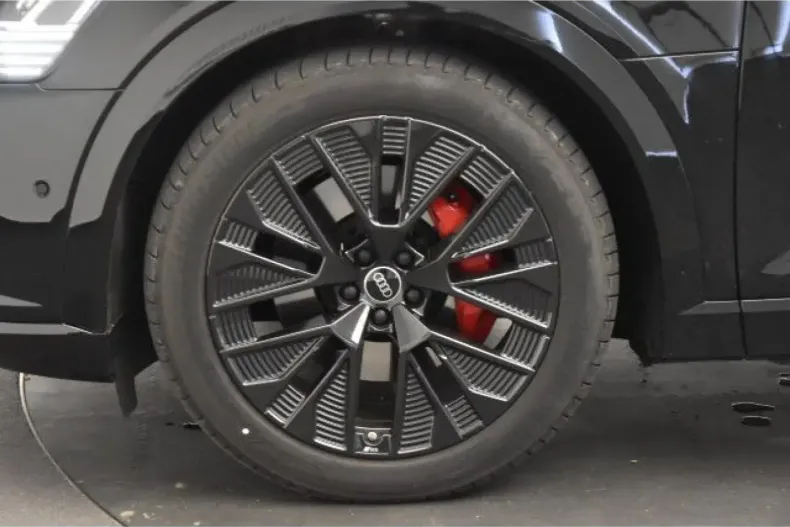 Audi Q8 din 2023 cu 48.000 km - oferta AUD107262 - foto 13