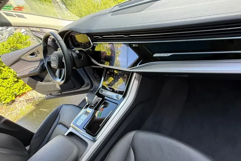 Audi Q8 din 2023 cu 39.900 km - oferta AUD107263 - foto 18