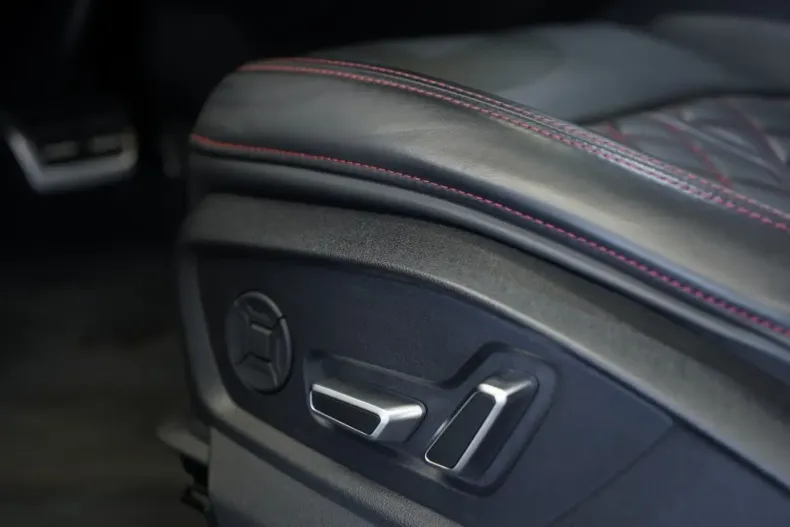 Audi Q8 din 2024 cu 38.000 km - oferta AUD107265 - foto 28