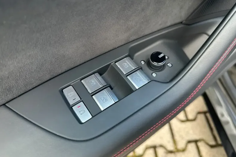 Audi RS7 din 2024 cu 4.350 km - oferta AUD107266 - foto 9