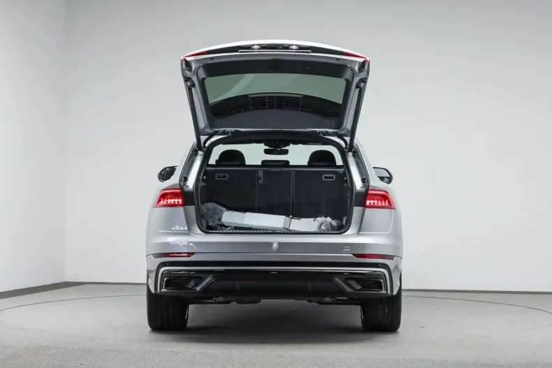 Audi Q8 din 2024 cu 41.300 km - oferta AUD107267 - foto 6