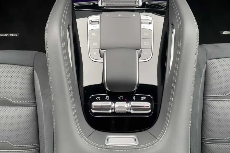 Mercedes-Benz GLE 63 AMG din 2022 cu 10.000 km - oferta MER107271 - foto 14