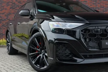 Audi Q8 din 2024 - oferta AUD107276