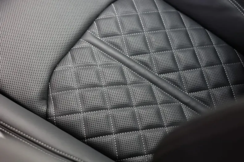 Audi Q8 din 2024 cu 14.950 km - oferta AUD107276 - foto 19