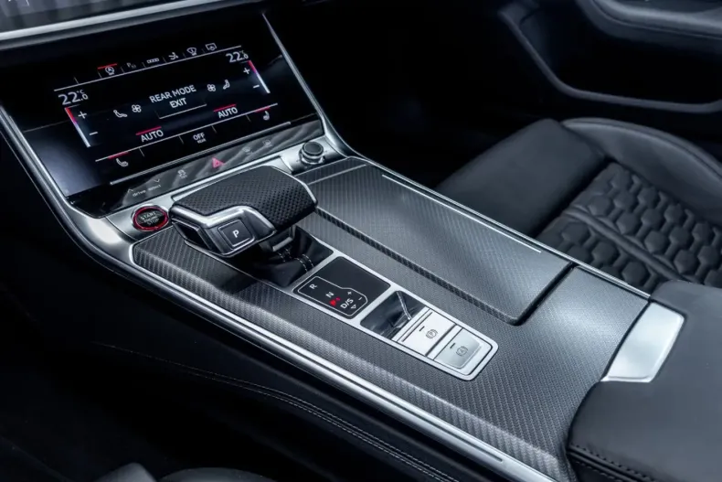 Audi RS7 din 2024 cu 1.738 km - oferta AUD107279 - foto 10