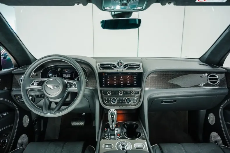 Bentley Bentayga din 2024 cu 12.000 km - oferta BEN107286 - foto 6