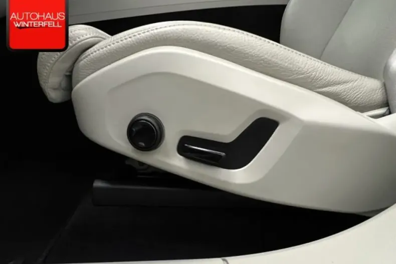 Volvo XC60 din 2020 cu 36.917 km - oferta VOL107293 - foto 12