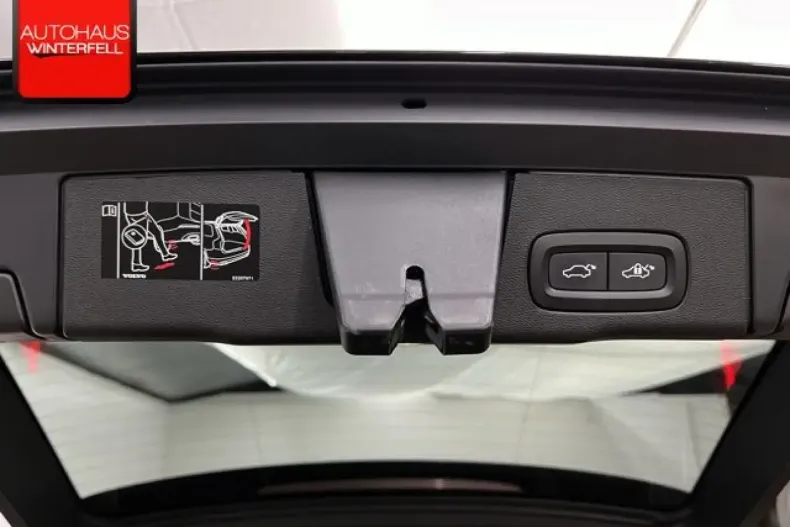 Volvo XC60 din 2020 cu 36.917 km - oferta VOL107293 - foto 13