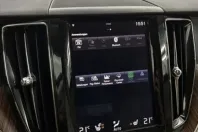 Volvo XC60 din 2020 cu 36.917 km - oferta VOL107293 - foto 24