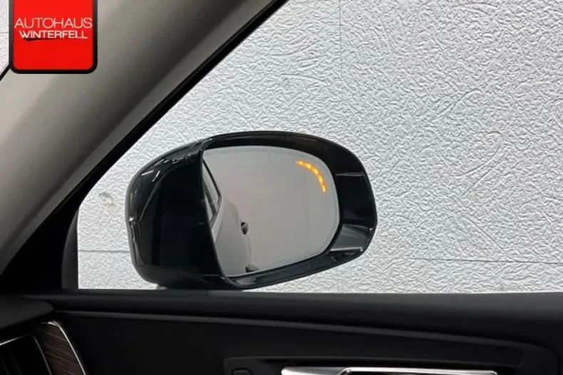 Volvo XC60 din 2020 cu 36.917 km - oferta VOL107293 - foto 25