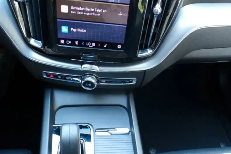 Volvo XC60 din 2022 cu 105.000 km - oferta VOL107297 - foto 8