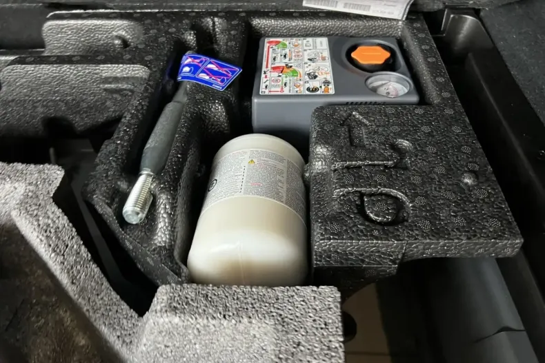 Volvo XC60 din 2024 cu 18.019 km - oferta VOL107298 - foto 16