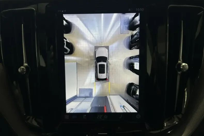 Volvo XC60 din 2024 cu 18.019 km - oferta VOL107298 - foto 28