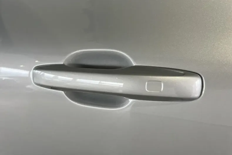 Volvo XC60 din 2024 cu 18.019 km - oferta VOL107298 - foto 37