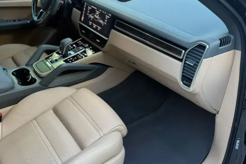 Porsche Cayenne din 2021 cu 47.543 km - oferta POR107301 - foto 18