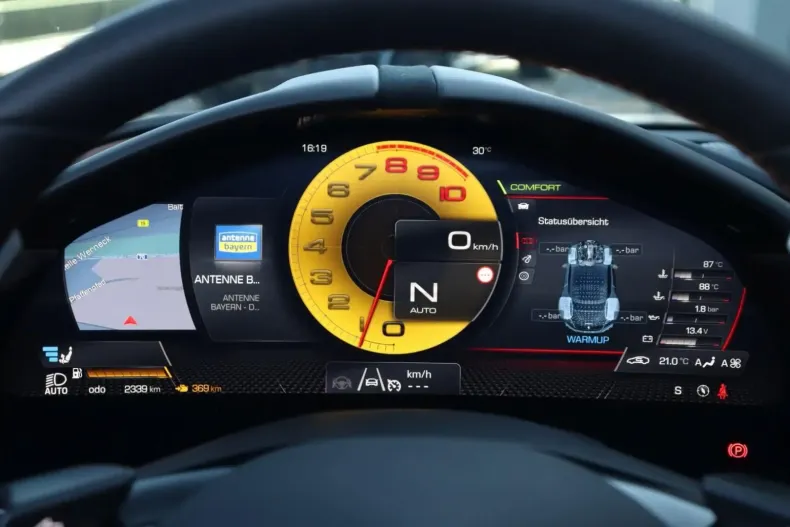 Ferrari Roma din 2024 cu 2.500 km - oferta FER107315 - foto 11