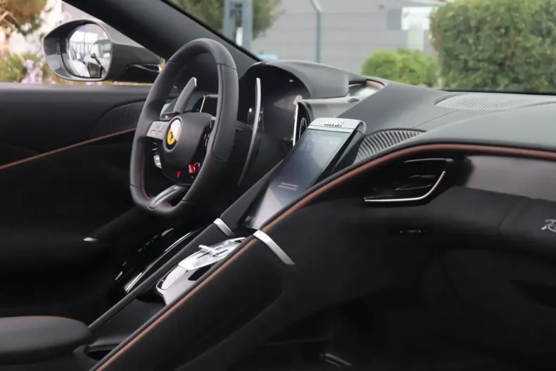 Ferrari Roma din 2024 cu 2.500 km - oferta FER107315 - foto 19