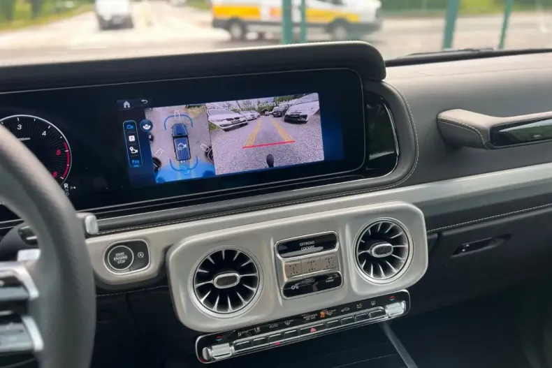 Mercedes-Benz G 450 din 2024 cu 4.879 km - oferta MER107316 - foto 21