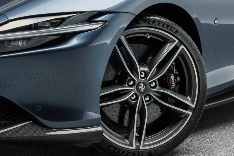 Ferrari Roma din 2021 cu 4.800 km - oferta FER107317 - foto 8