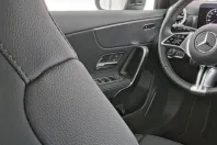 Mercedes-Benz A 200 din 2024 cu 13.000 km - oferta MER107321 - foto 9